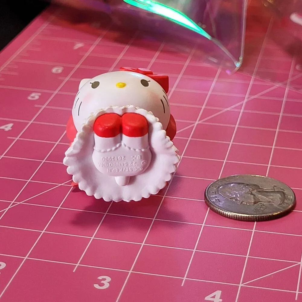 Hello Kitty - Cardcaptor Sakura Outfit Red Mini Figure
